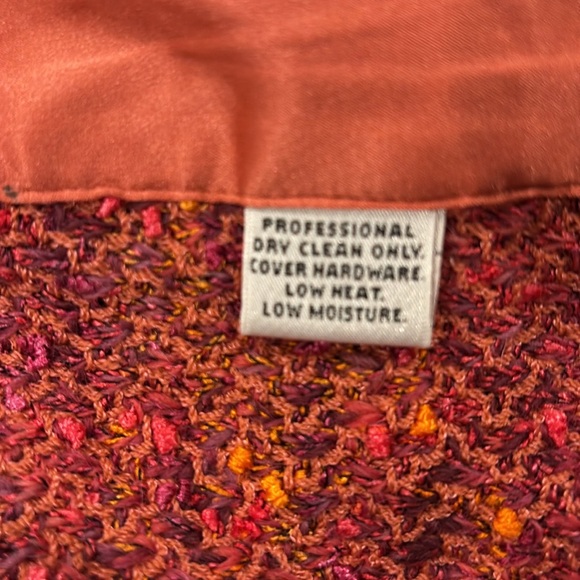 St. John Collection tweed jacket, peachy/pink with flecks, pockets, size 10 - Picture 7 of 10